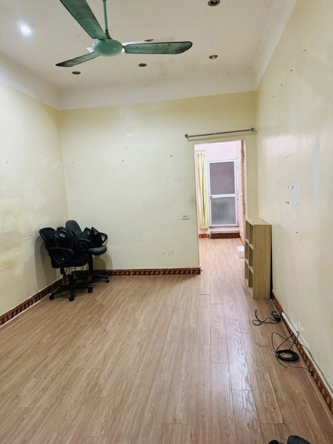 Cho thuê nhà 3 tầng x 40m2, 3 ngủ Láng Hạ, 9 Triệu - Ảnh 2